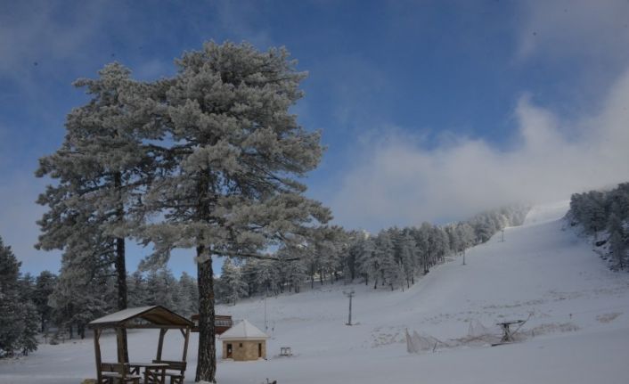 Başkan Akçabudak: "Kayakseverleri Murat Dağı Termal Kayak Merkezi’ne bekliyoruz"