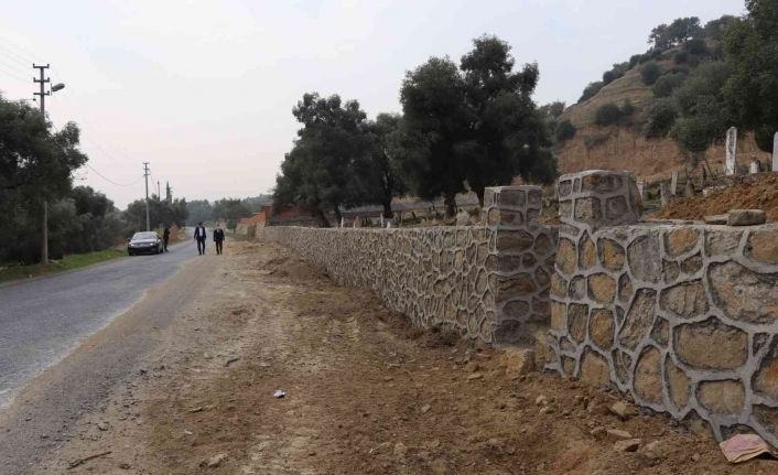 Başkan Özcan, Pınarbaşı Mahallesi’ndeki çalışmaları inceledi