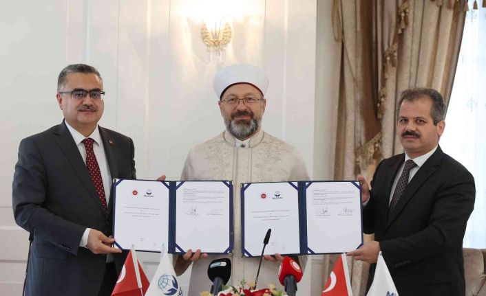 “Bir Hafız Yetiştiriyorum Projesi İş Birliği Protokolü” imzalandı