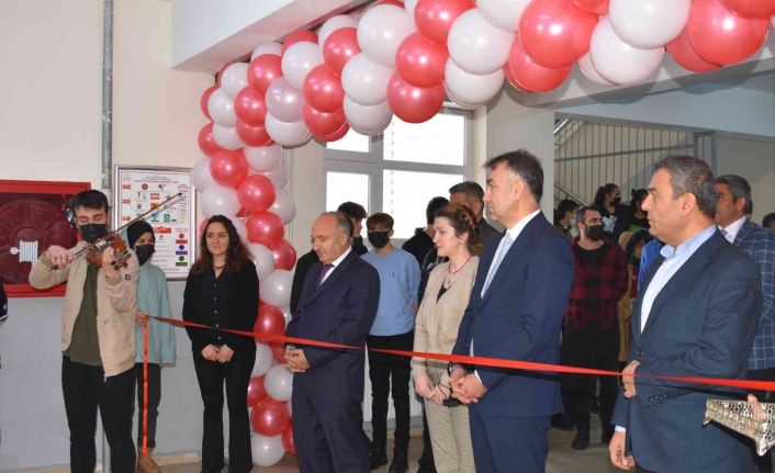 Bitlis’te bir ayda 374 kütüphane yapıldı