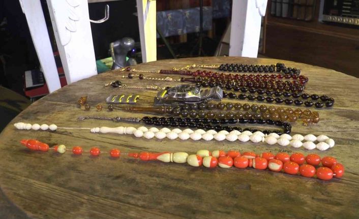 Bodrum Kaymakamı kendisine gelen hediyeleri müzayede de sattırıp, gelirini engelli öğrencilere bağışladı