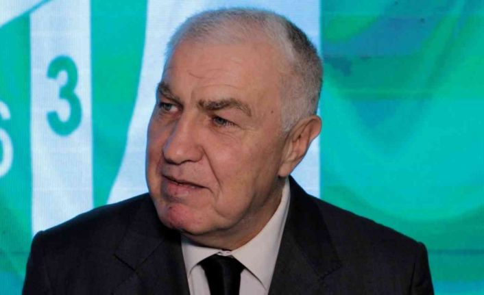 Bursasporlular Derneği Başkanı Şenol Dolar: “Geçmişe saygımızı ve vefamızı gösterdik”