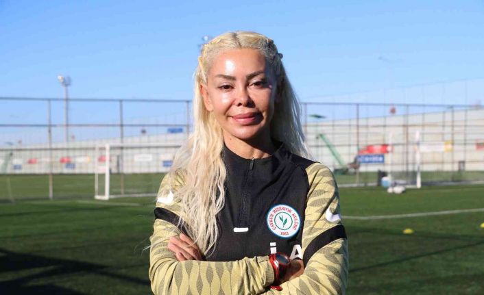 Çaykur Rizespor Kadın Futbol takımı Teknik Direktörü ile yolları ayırma kararı aldı