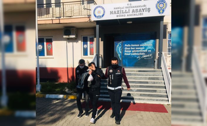 Dokuz yıl hapis cezası ile aranıyordu, saklandığı dolabın içinde yakalandı