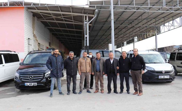 Döviz kurundaki sert düşüş ikici el araç fiyatlarında düşüş beklentisini arttırdı