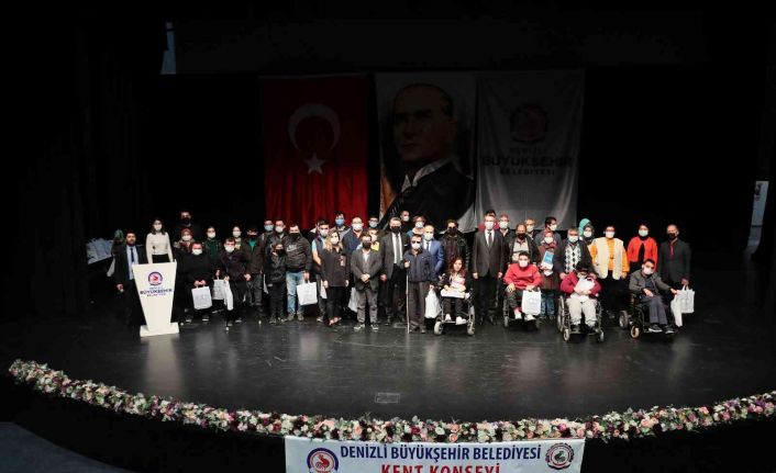 Engelli memur adaylarına ücretsiz EKPSS kursu