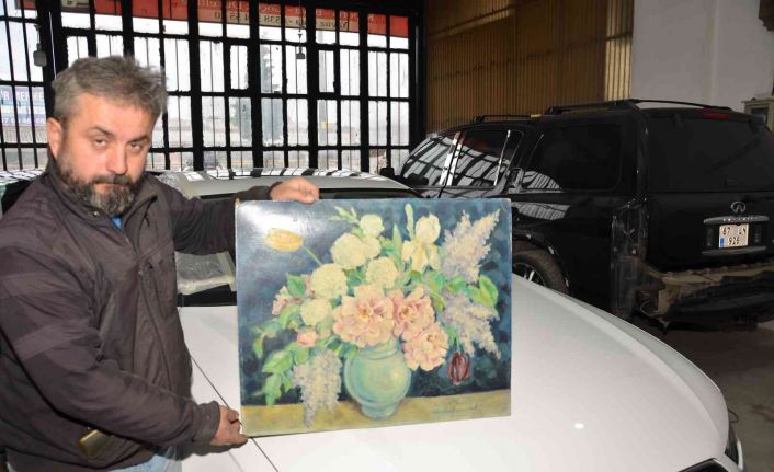 Eskici pazarından aldığı tablodaki saç telinin Van Gogh’a ait olduğunu iddia etti