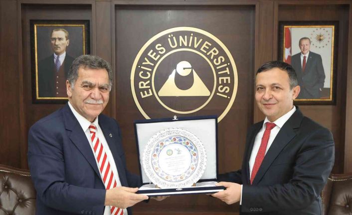 Esnaf Kefalet ve Kredi Kooperatifi Yönetiminden Rektör Çalış’a Teşekkür Ziyareti