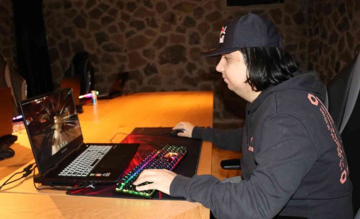 Günde 9 saat çalışarak tarihin ilk Espor Dünya Şampiyonu oldu