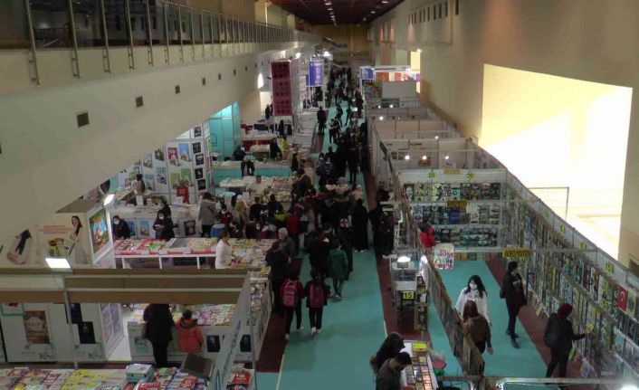Kayseri 4. Kitap Fuarı’na 3 günde 214 bin 610 ziyaretçi