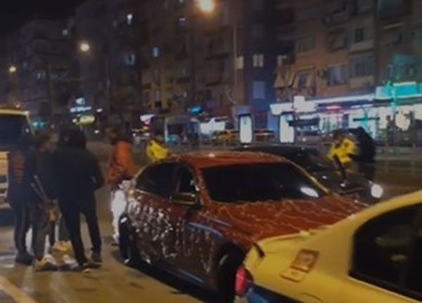 Lüks aracını disko topuna çevirdi, polisten kaçamadı