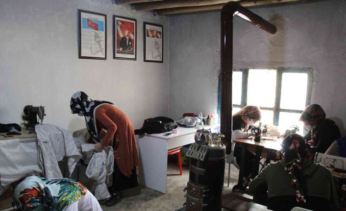 Mardin’de Halk Eğitim Merkezi 90 köyde meslek edindirme kursu açtı