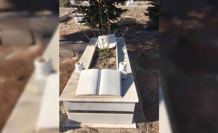 Mezar taşlarını kırıp kaçtılar