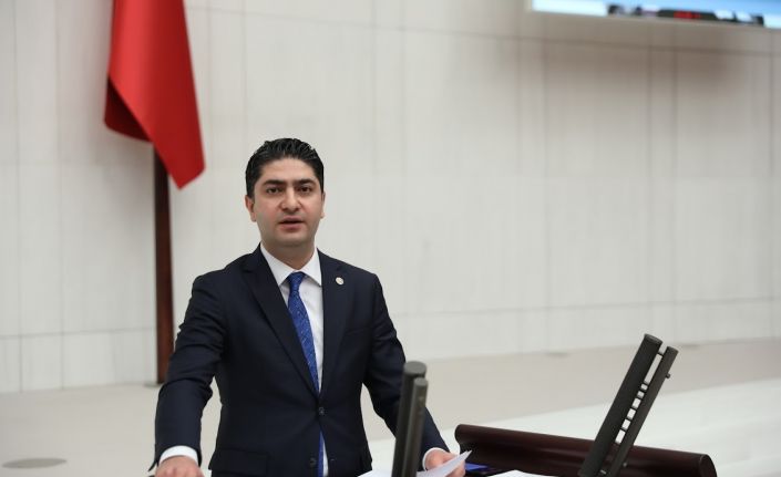 MHP’li Özdemir: “Yunanistan’ın kıta sahanlığı sınırını 12 mile çıkarması Türkiye açısından millî güvenlik meselesidir”