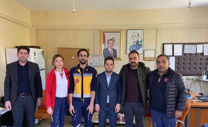 Öz Sağlık İş Sendikası Diyarbakır Şube Başkanı Aküzüm, 112 çalışanlarıyla bir araya geldi