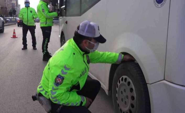 Polisten ‘kış lastiği’ denetimi