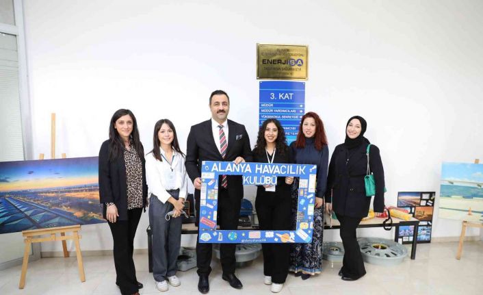 Prof. Dr. Cengiz: “Ülkemiz sivil havacılık sektöründe uçağa binmeyi bir lüks olmaktan çıkarttı”