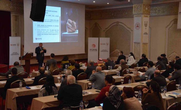 Şanlıurfa’da STK’lara rehberlik semineri verildi