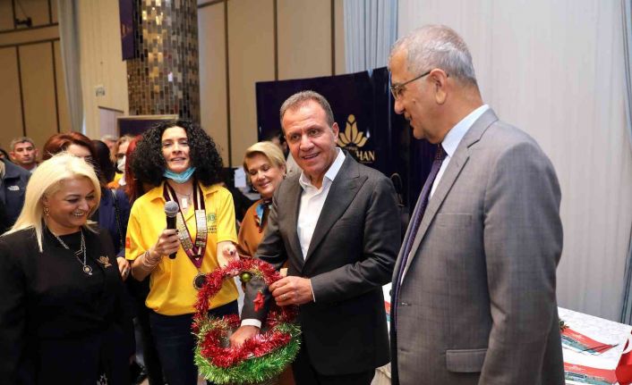 Seçer: "2021 sevgi ve iyileşme yılıydı, umut ediyorum 2022 umut yılı olur"