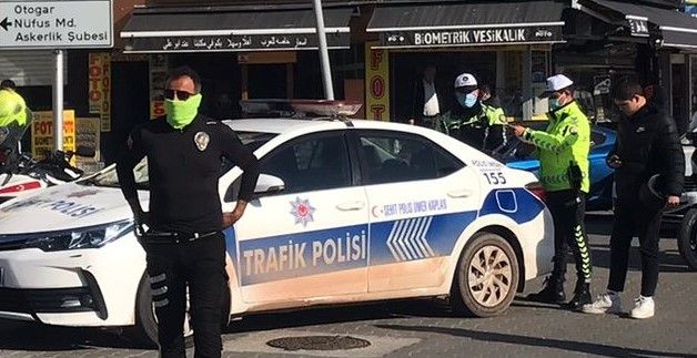 Şok trafik denetimleri devam ediyor 90 dakikada 40 bin lira ceza kesildi
