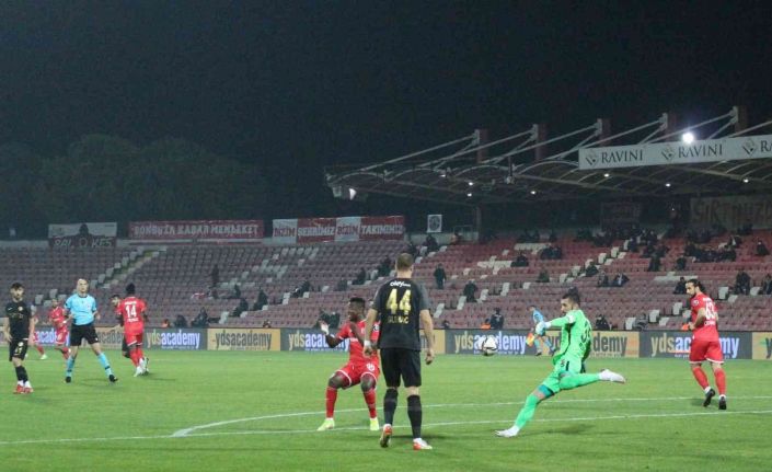 Spor Toto 1. Lig: Balıkesirspor: 1 - Ümraniyespor: 2