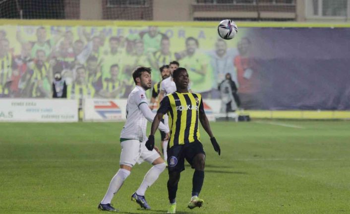 Spor Toto 1. Lig: Menemenspor: 0 - Bursaspor: 0