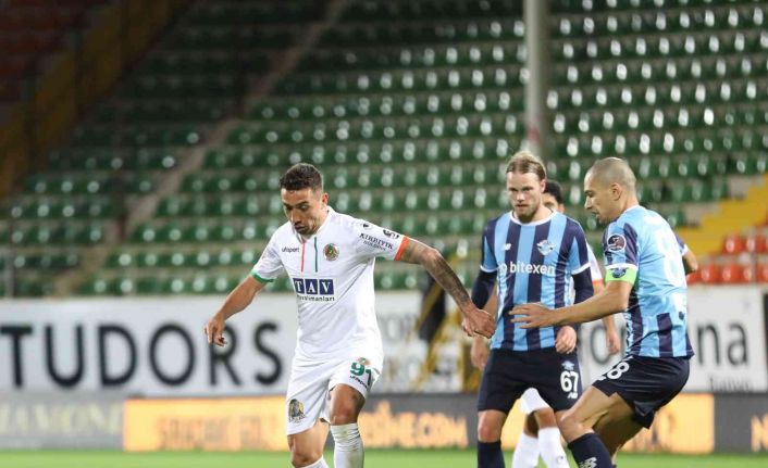 Spor Toto Süper Lig: Alanyaspor: 1 - Adana Demirspor: 3 (Maç sonucu)