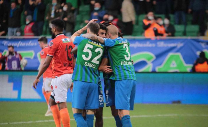Spor Toto Süper Lig: Çaykur Rizespor: 1 - Yeni Malatyaspor: 0 (Maç sonucu)
