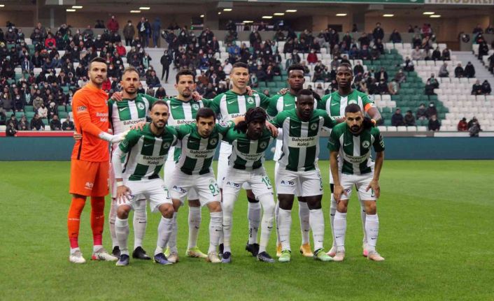 Spor Toto Süper Lig: GZT Giresunspor: 0 - Hatayspor: 0 (İlk yarı)