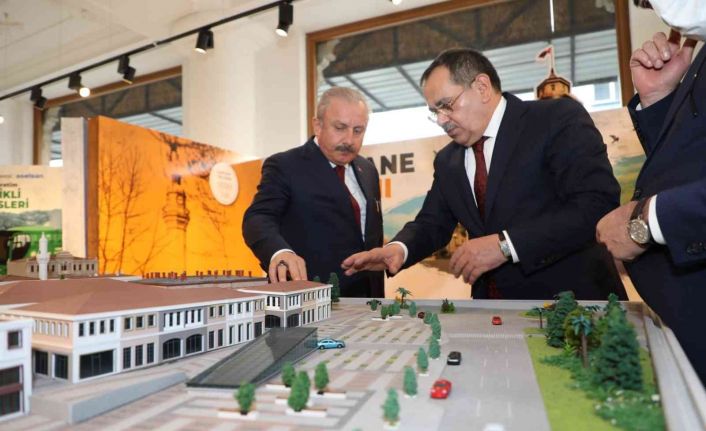 TBMM Başkanı Şentop, Saathane Meydanı projesini inceledi