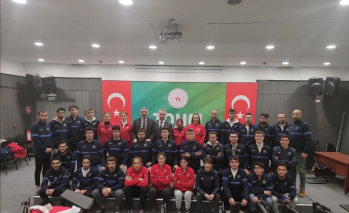 TOHM sporcularına spor malzeme seti