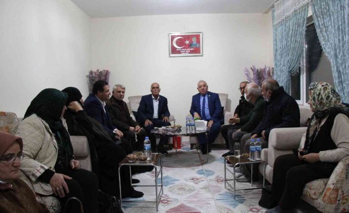 Trabzon Şehit ve Gazi Aileleri Derneğinden Gara şehidi Vedat Kaya’nın ailesine anlamlı destek