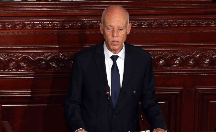 Tunus gelecek yıl referandum ve parlamento seçimleri için sandık başına gidecek