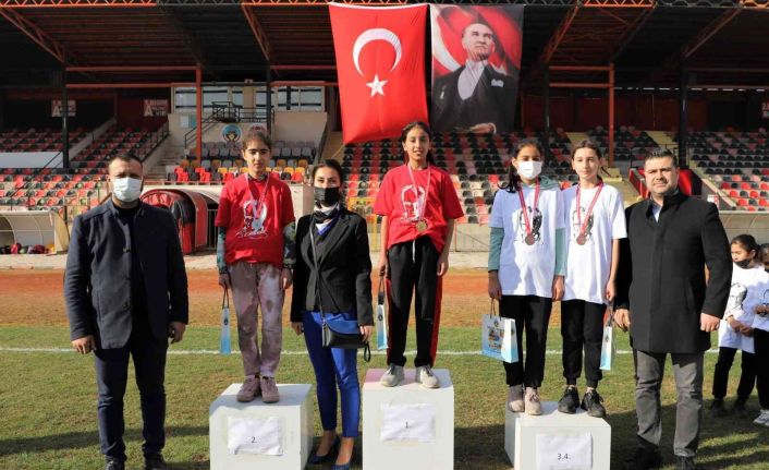 Turgutlu’da gençler Atatürk için koştu