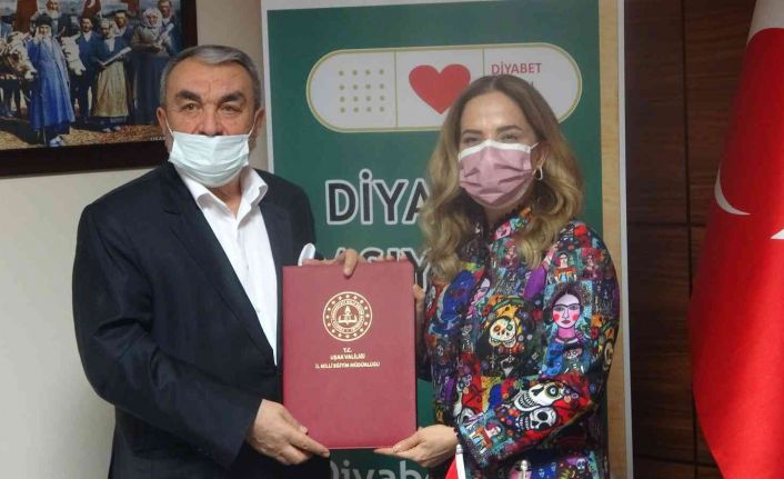 Uşak’ta 75 diyabetli öğrenciye sensörlü kan şekeri ölçme cihazı verilecek