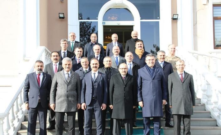 Vali Makas, “Düzensiz Göçle Mücadele Koordinasyon Toplantısı”na katıldı
