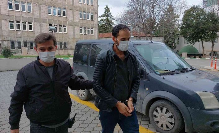Yaşlı kadının 1 milyon liralık altınlarını dolandıran şahıs adliyeye sevk edildi