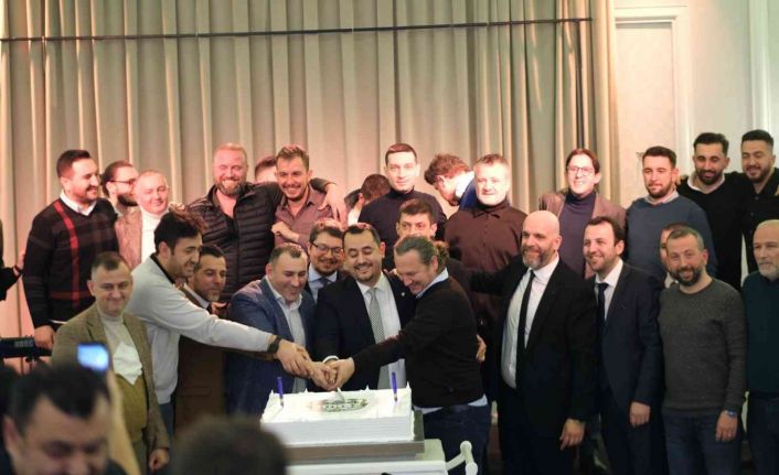 224 Bursa ve Bursaspor Gönüllüleri Derneği’nin yeni başkanı Mustafa Kemal Şençayır oldu