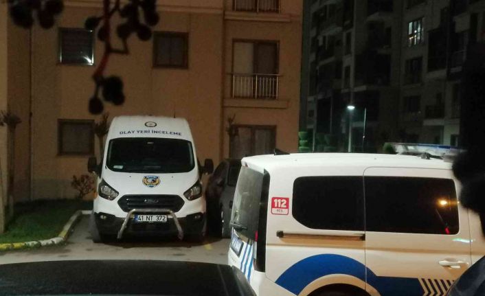 7. kattan düşen Sedefnur ile aynı evde bulunan 2 polis memuru açığa alındı