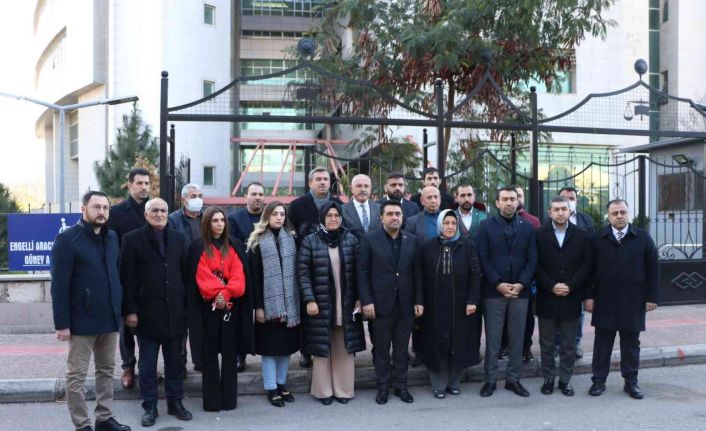 AK Parti Mersin İl Başkanlığından Kabaş, Özkoç ve Erdoğdu’ya suç duyurusu