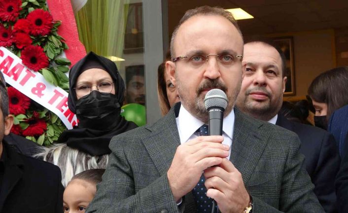 AK Parti’li Turan: “Amerika’nın dev yatırım bankası JP Morgan, Türkiye’nin notunu nötrden, arttır bölümüne yükseltti”