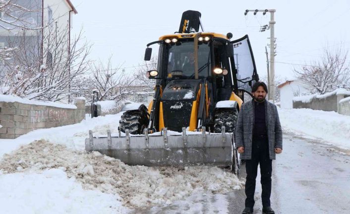 Aksaray’ın Ortaköy ilçesi son 20 yılın en fazla kar yağışını aldı