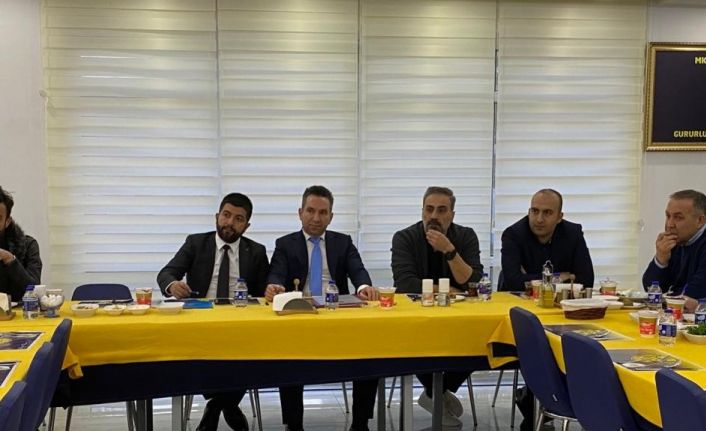 Ankaragücü Teknik Direktörü Mustafa Dalcı, basın mensuplarıyla bir araya geldi