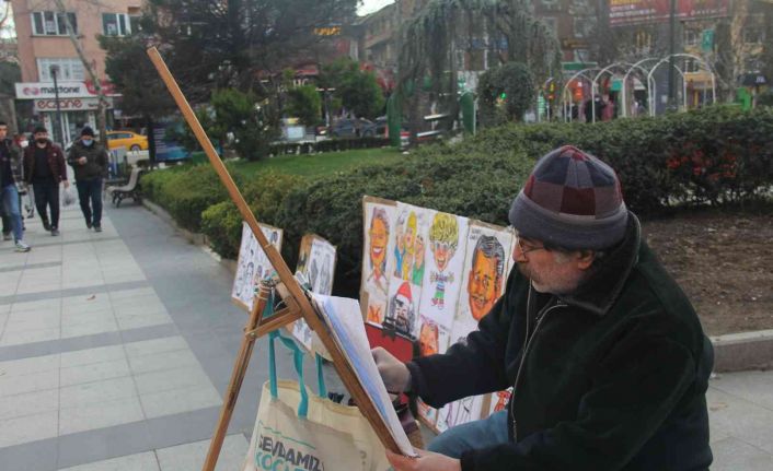 Annesinin, ’Komşu Hasan gibi olamaz mısın?’ sözüyle bu mesleğe başladı, 33 yıldır devam ediyor