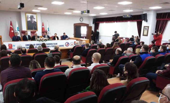 Bandırma Belediyesinde en düşük memur maaşı 8 bin 900 lira oldu