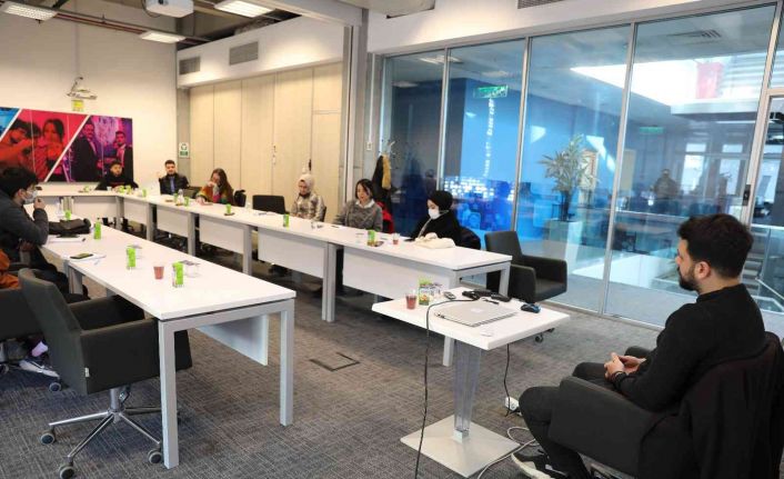 Başakşehir’de genç gazetecilerin 2. dönem eğitimleri başladı