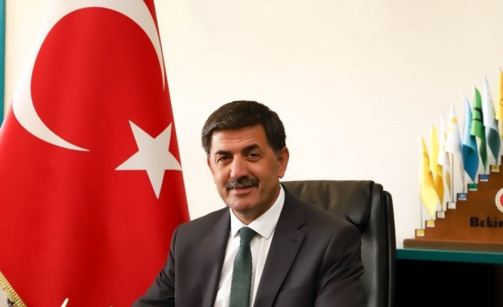 Başkan Aksun: “Basın, her zaman ve her yerde doğru, tarafsız, ilkeli haber vererek, objektif davranarak haber alma özgürlüğümüzü sağlayan en etkili araçtır”