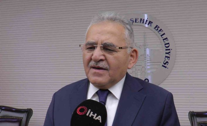 Başkan Büyükkılıç: “2022 yılında da vatandaşlarımızın huzurunu arttıracak projeler yapmaya devam edeceğiz”