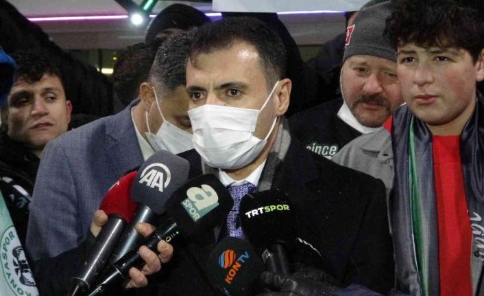 Başkan Özgökçen: “Futbolcularımız morallerinin düşük olduğu dönemde hakkıyla çalıştı”