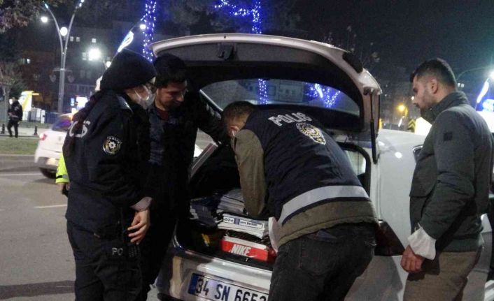 Batman’da 1200 polisle "şehit bekçi Abdürrezzak Kanat huzur ve güven" uygulaması yapıldı